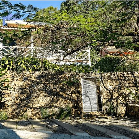 Casas Com Jacuzzi E Churrasqueira A 500 Metros Da Praia Do Pereque Na Ильябела Экстерьер фото
