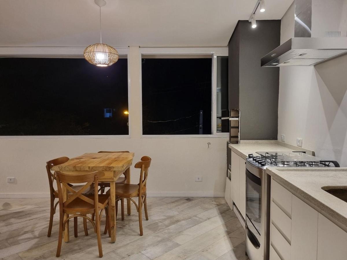 Casas Com Jacuzzi E Churrasqueira A 500 Metros Da Praia Do Pereque Na Ильябела Экстерьер фото